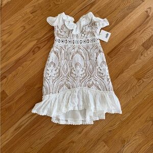 Selfie Leslie white lace dress strapless
